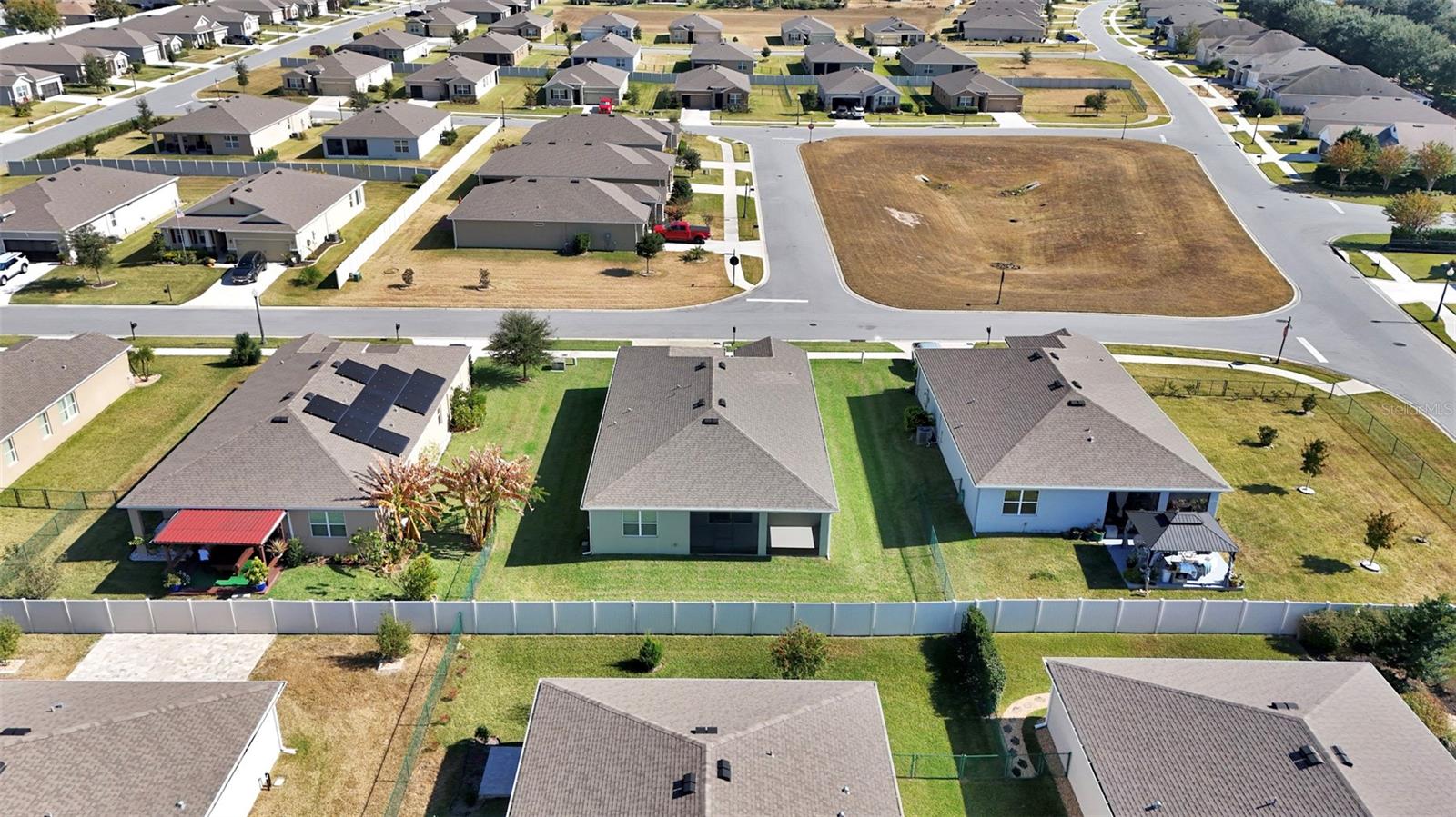 Image 10 of 67 For 8872 63rd Ave