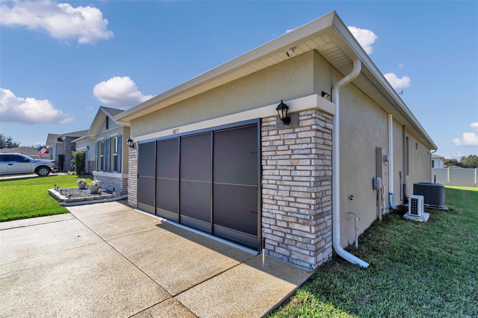 Image 7 of 67 For 8872 63rd Ave