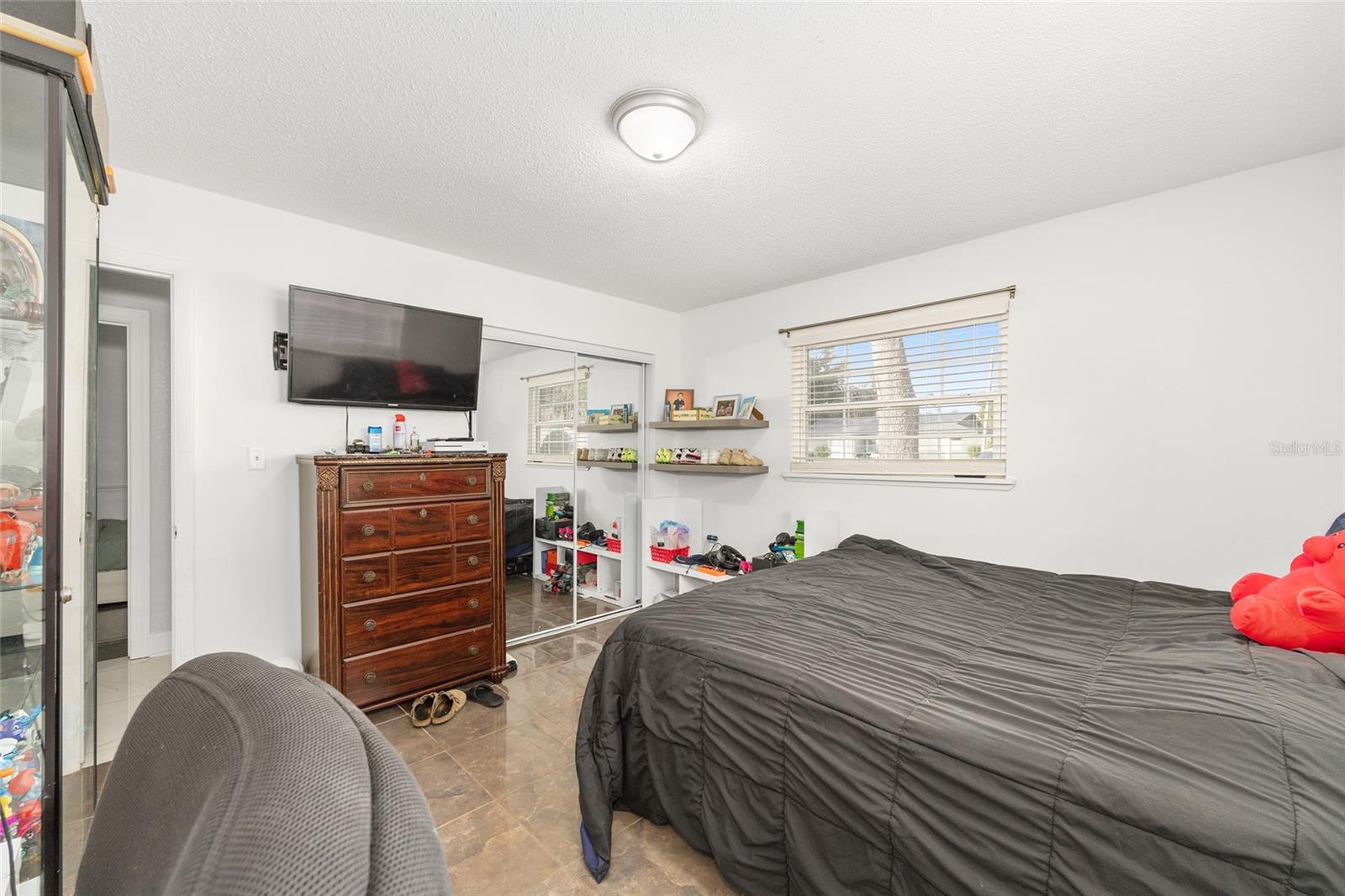 Image 21 of 42 For 4051 22nd Avenue