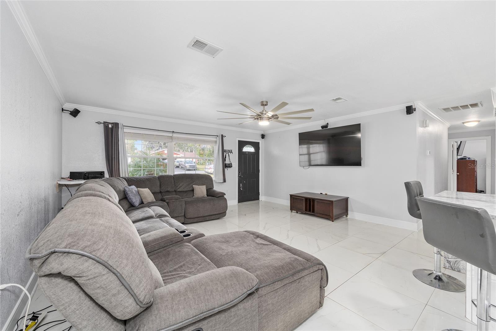 Image 8 of 42 For 4051 22nd Avenue