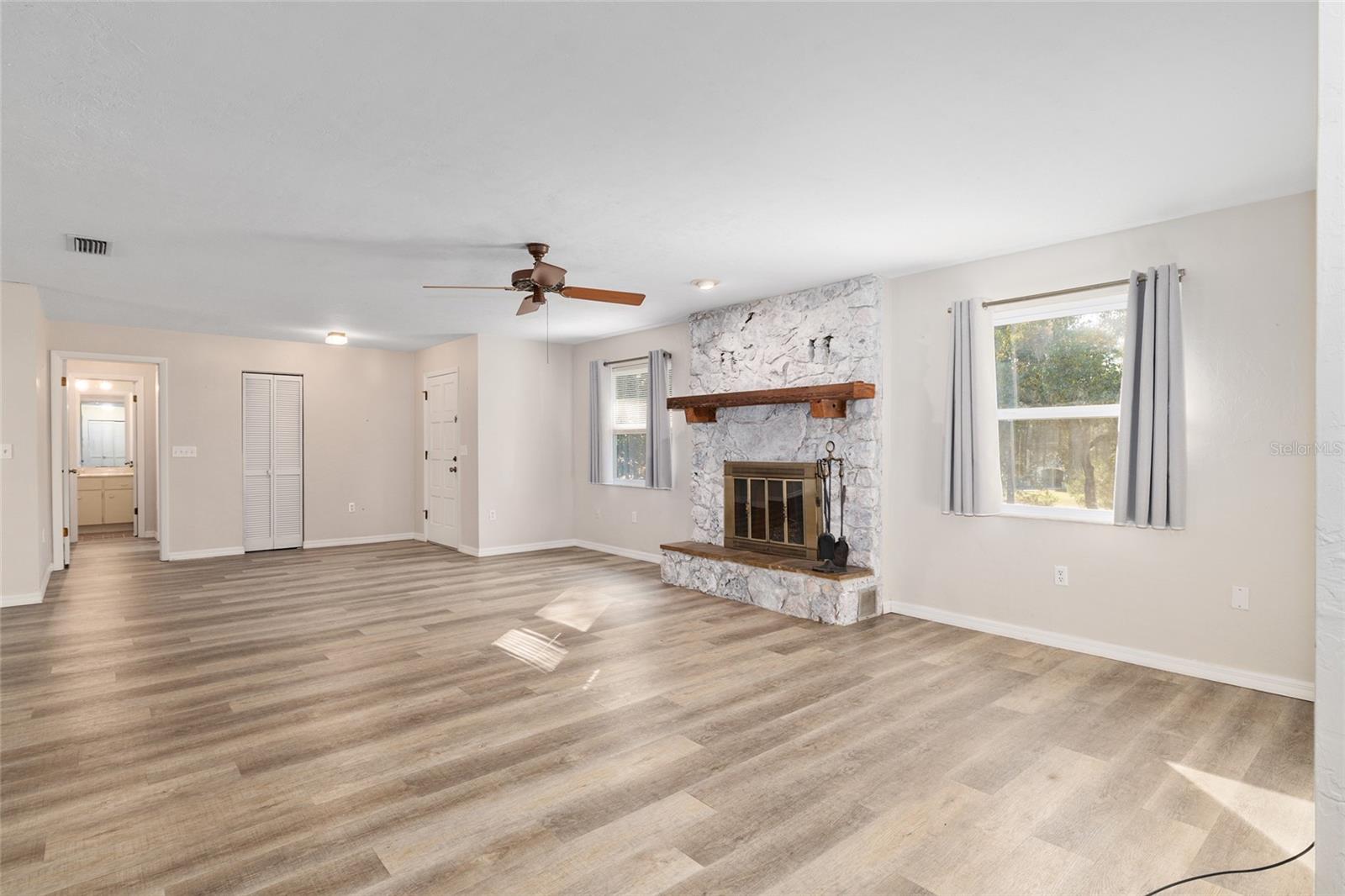 Image 10 of 64 For 9025 215th Avenue