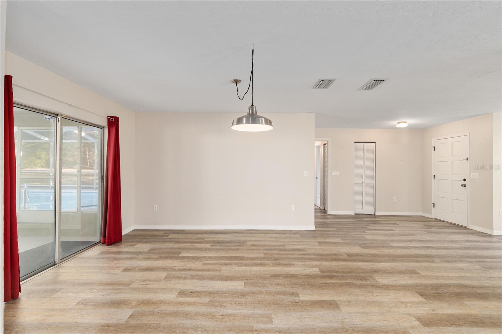 Image 14 of 64 For 9025 215th Avenue