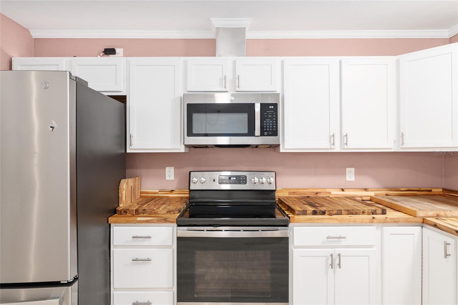 Image 20 of 64 For 9025 215th Avenue