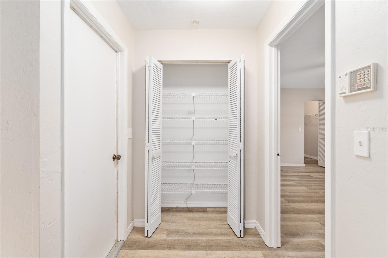 Image 22 of 64 For 9025 215th Avenue