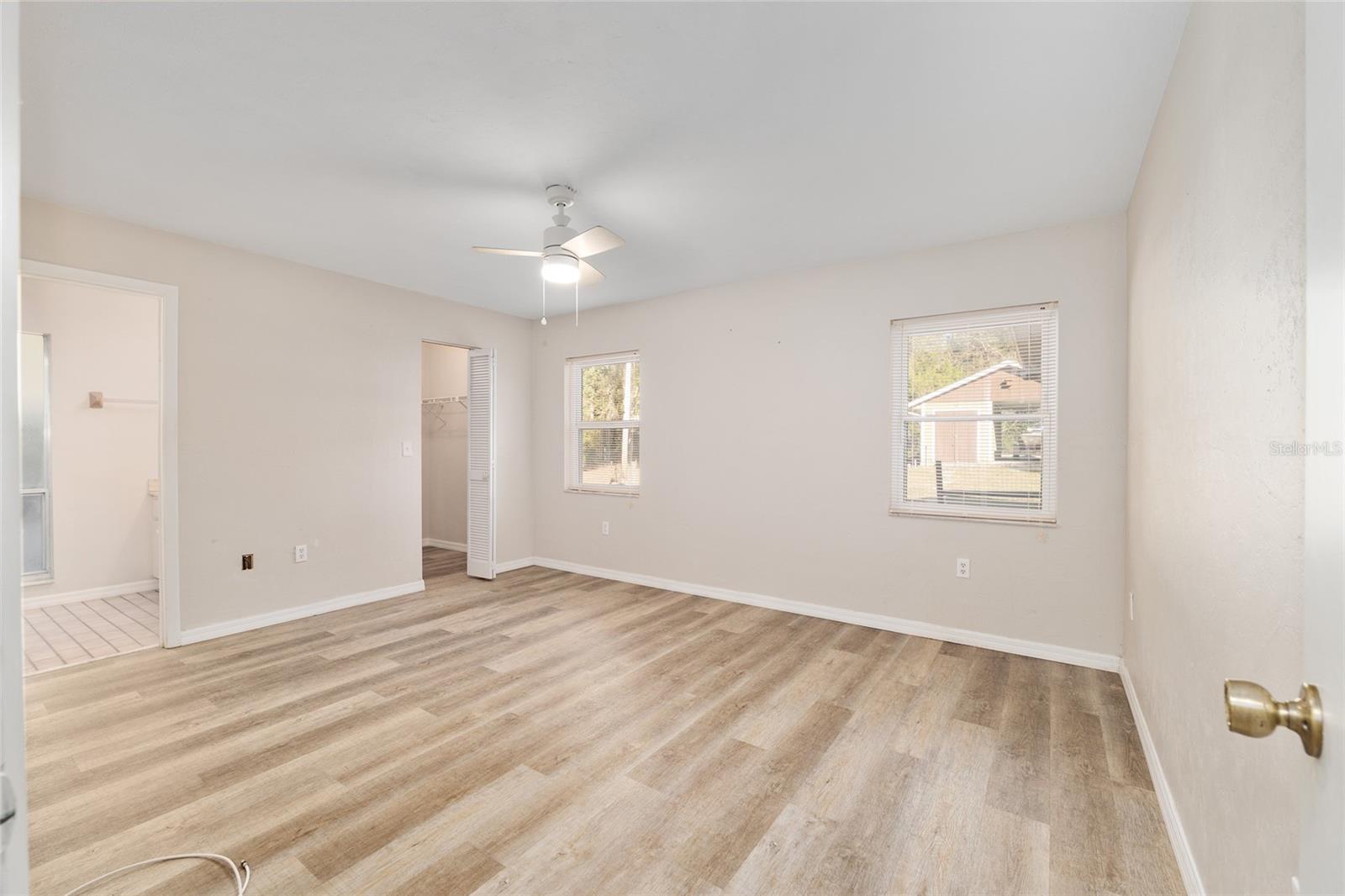 Image 23 of 64 For 9025 215th Avenue