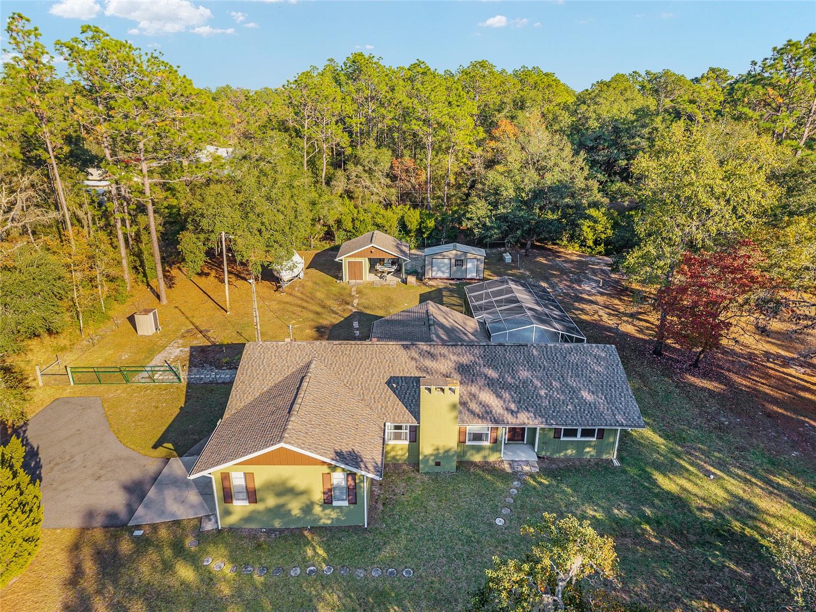 Image 4 of 64 For 9025 215th Avenue