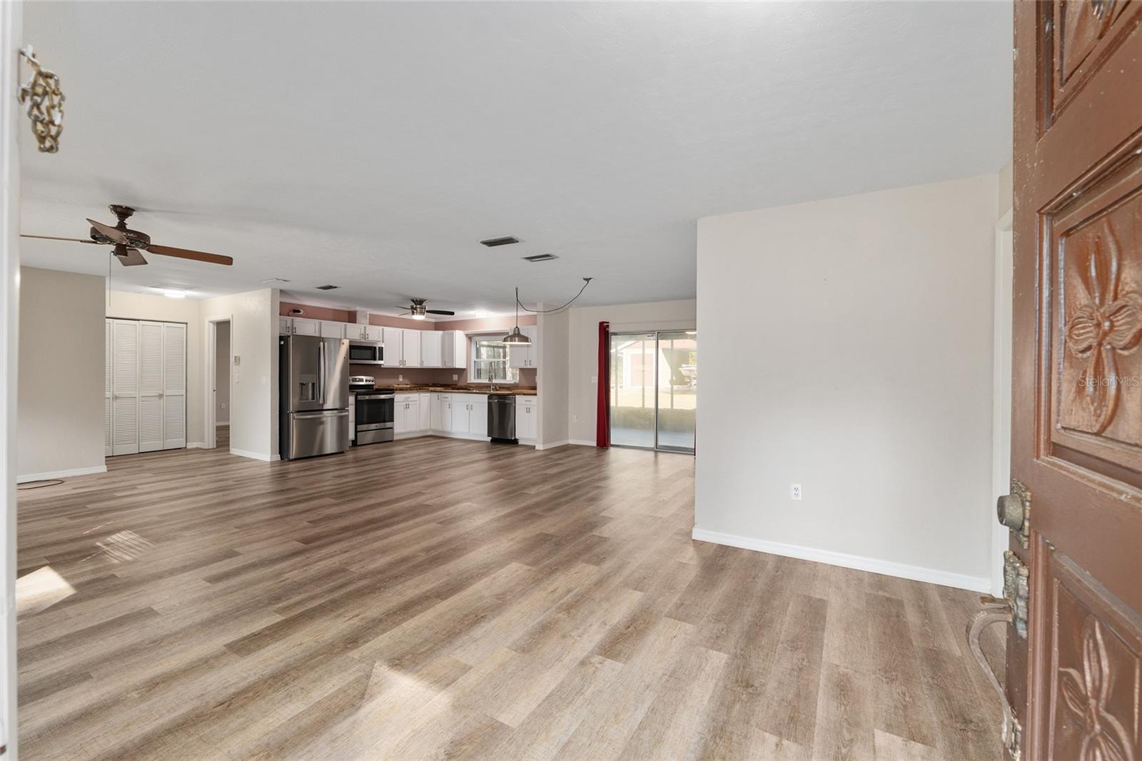 Image 6 of 64 For 9025 215th Avenue