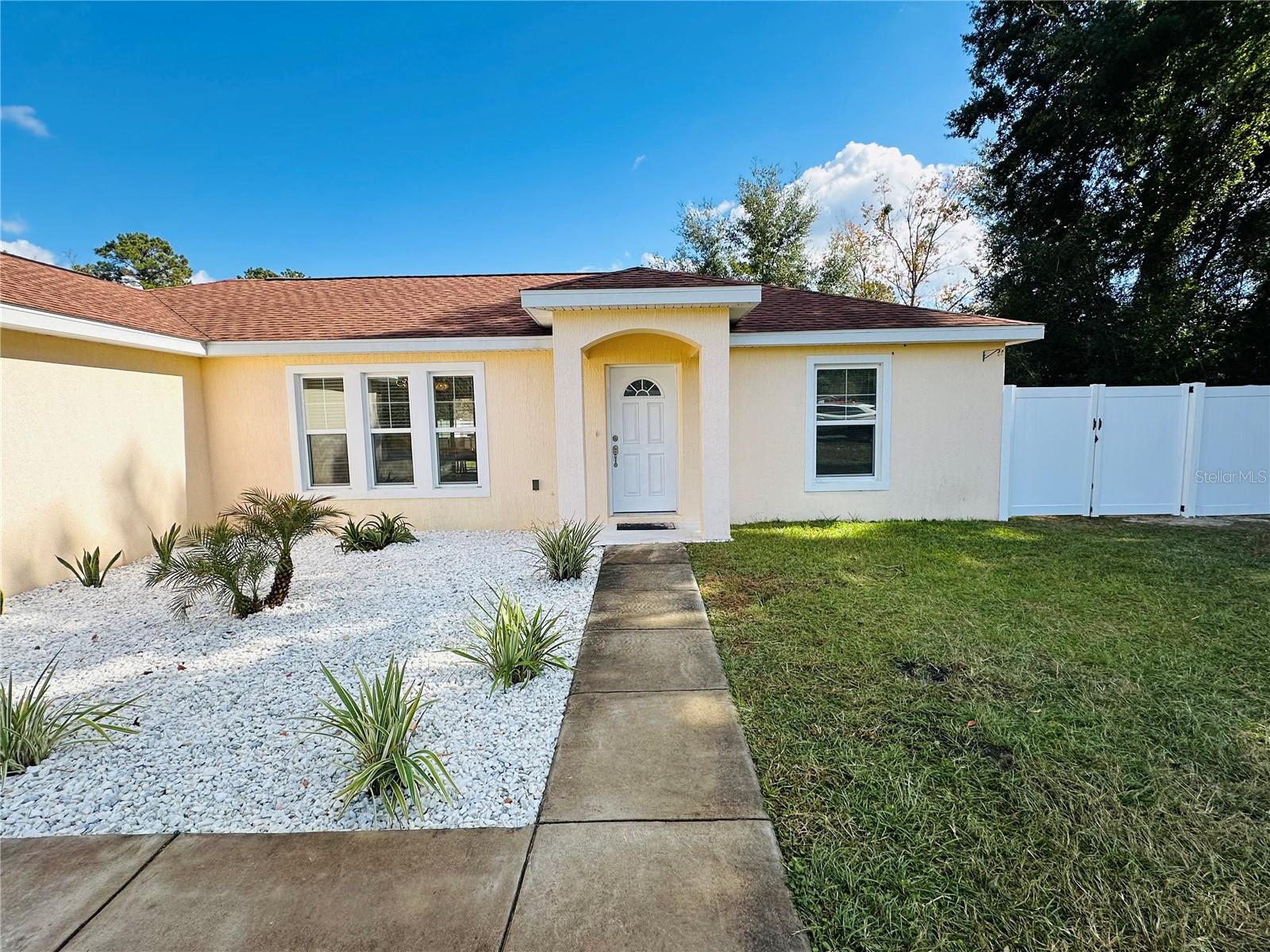 Image 2 of 14 For 156 Pecan Drive