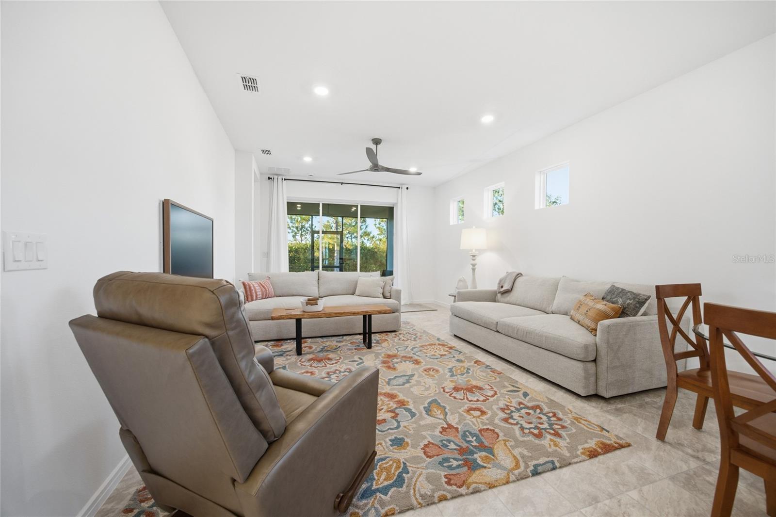 Image 15 of 65 For 6176 93rd Avenue