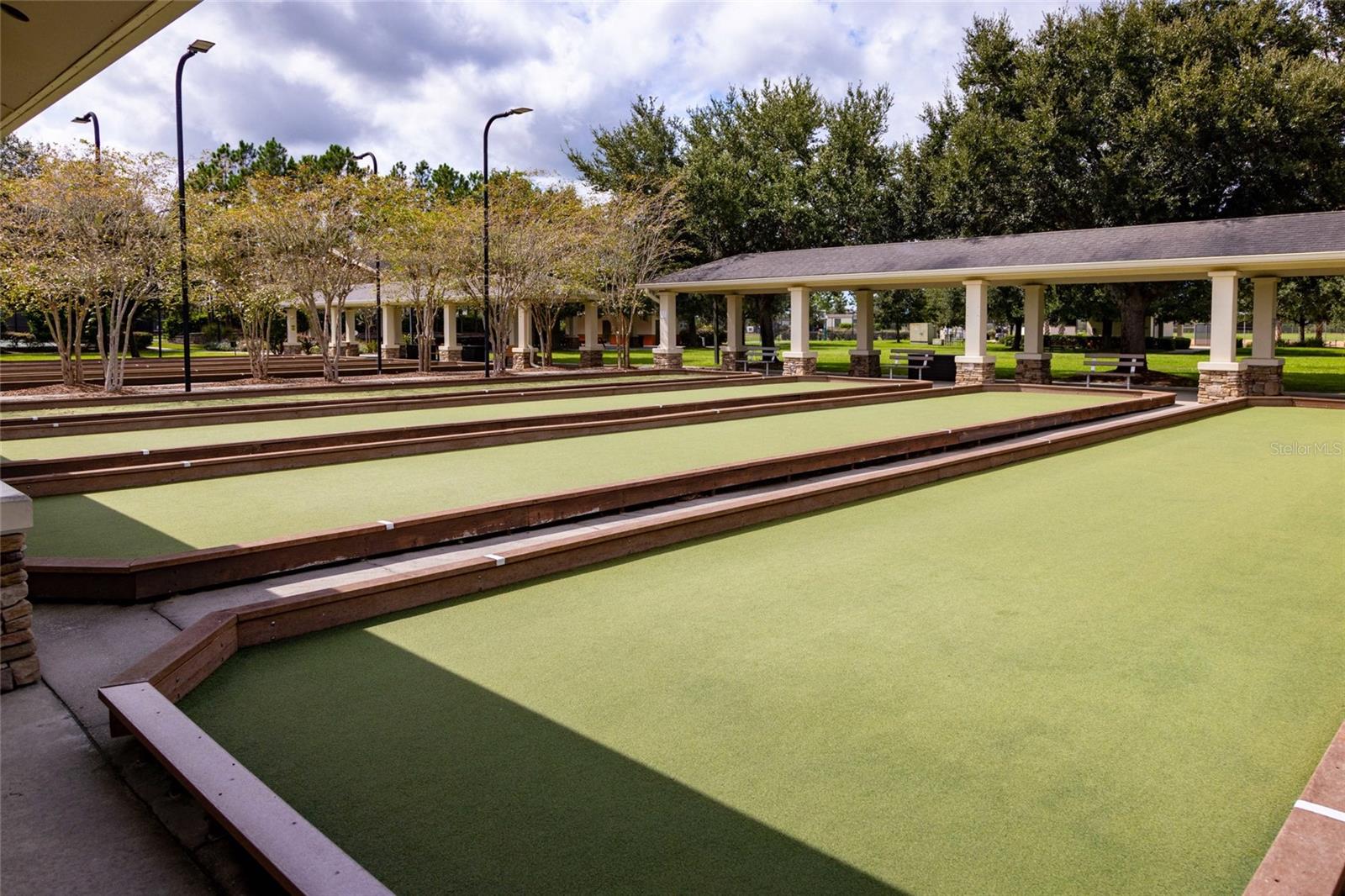 Image 43 of 65 For 6176 93rd Avenue