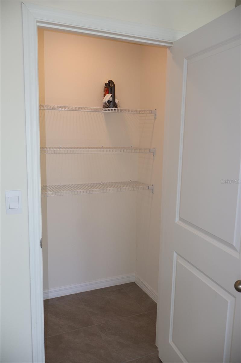 Image 14 of 39 For 8627 45th Court