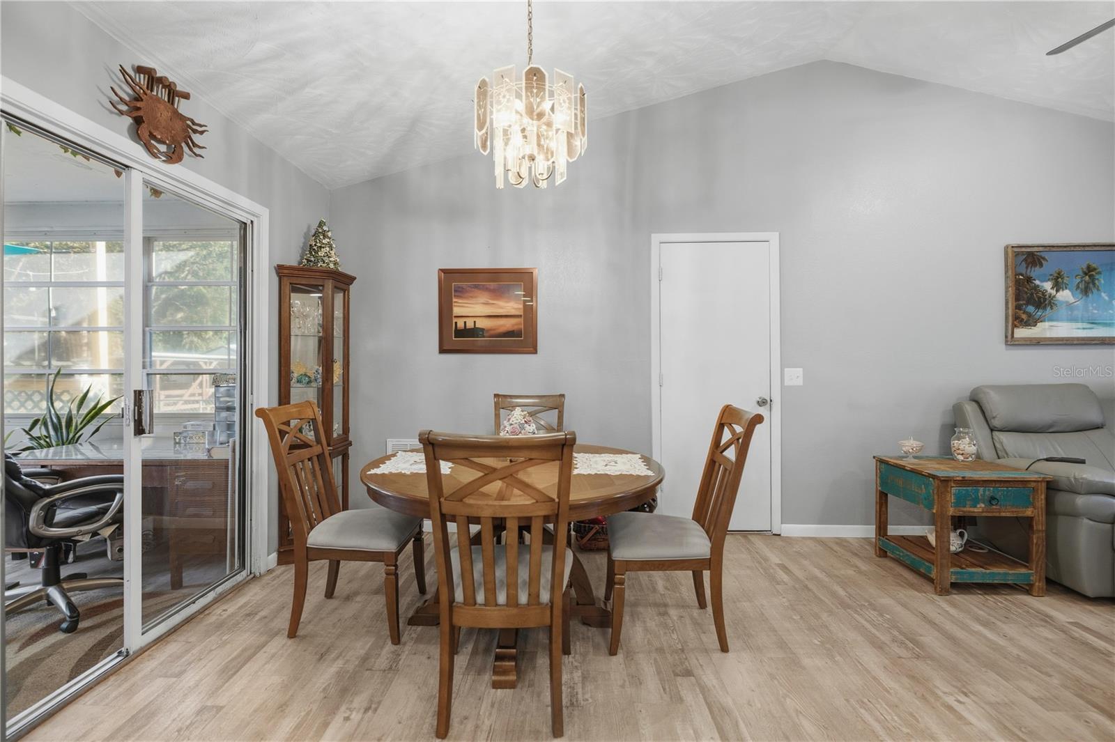 Image 12 of 42 For 15461 147th Avenue