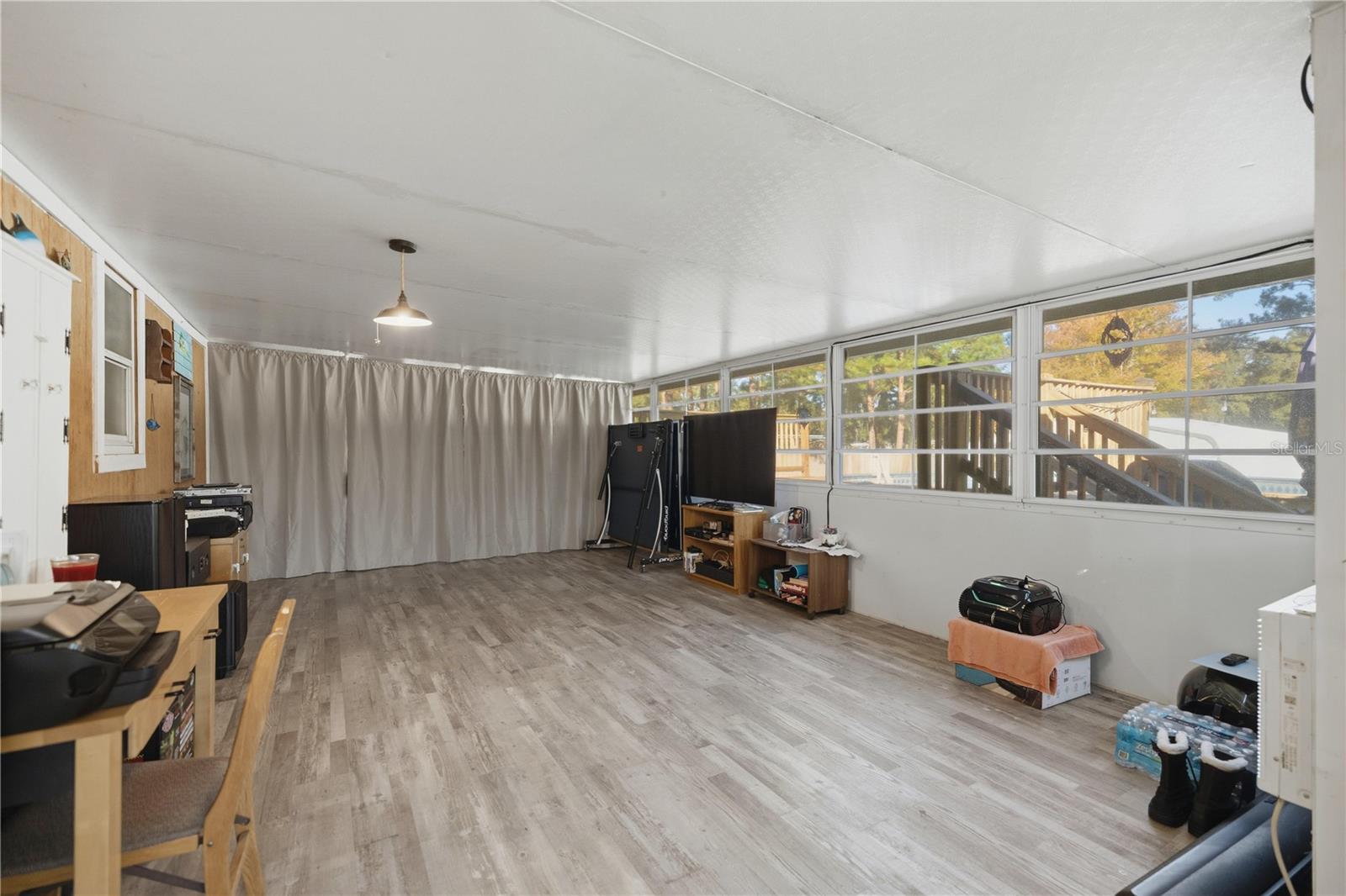 Image 24 of 42 For 15461 147th Avenue