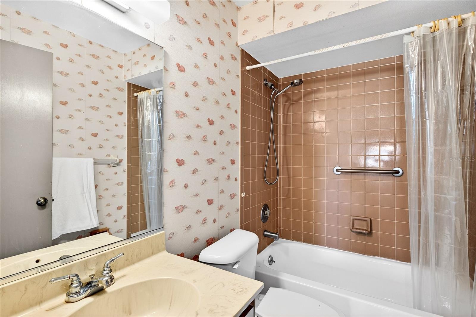 Image 9 of 11 For 2945 32nd Avenue D6