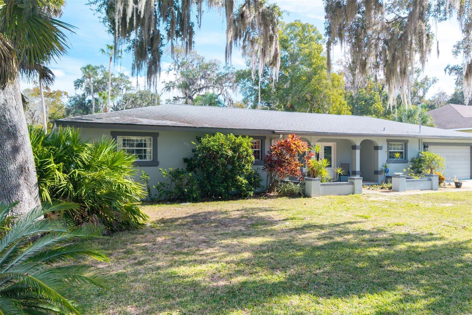 Image 2 of 65 For 965 Appalachian Terrace