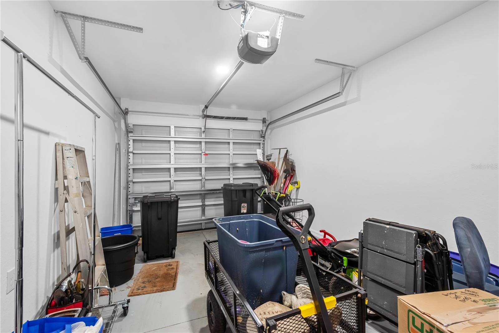 Image 36 of 40 For 15451 6th Circle