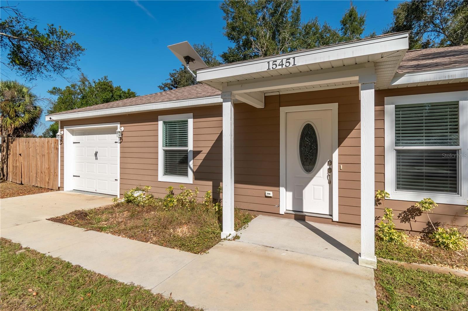 Image 7 of 40 For 15451 6th Circle