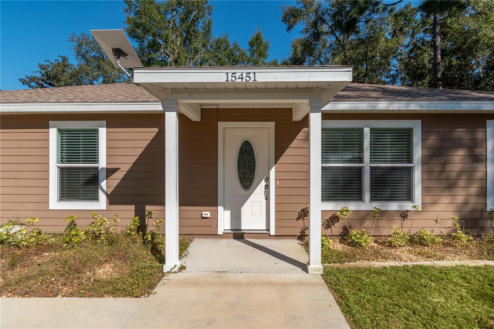 Image 8 of 40 For 15451 6th Circle