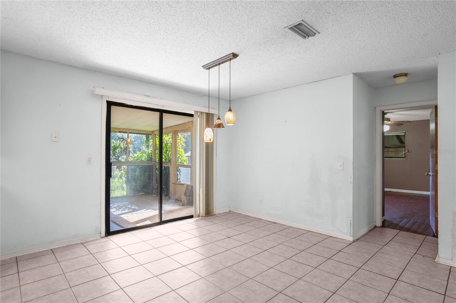 Image 10 of 31 For 4893 Old Floral City Road