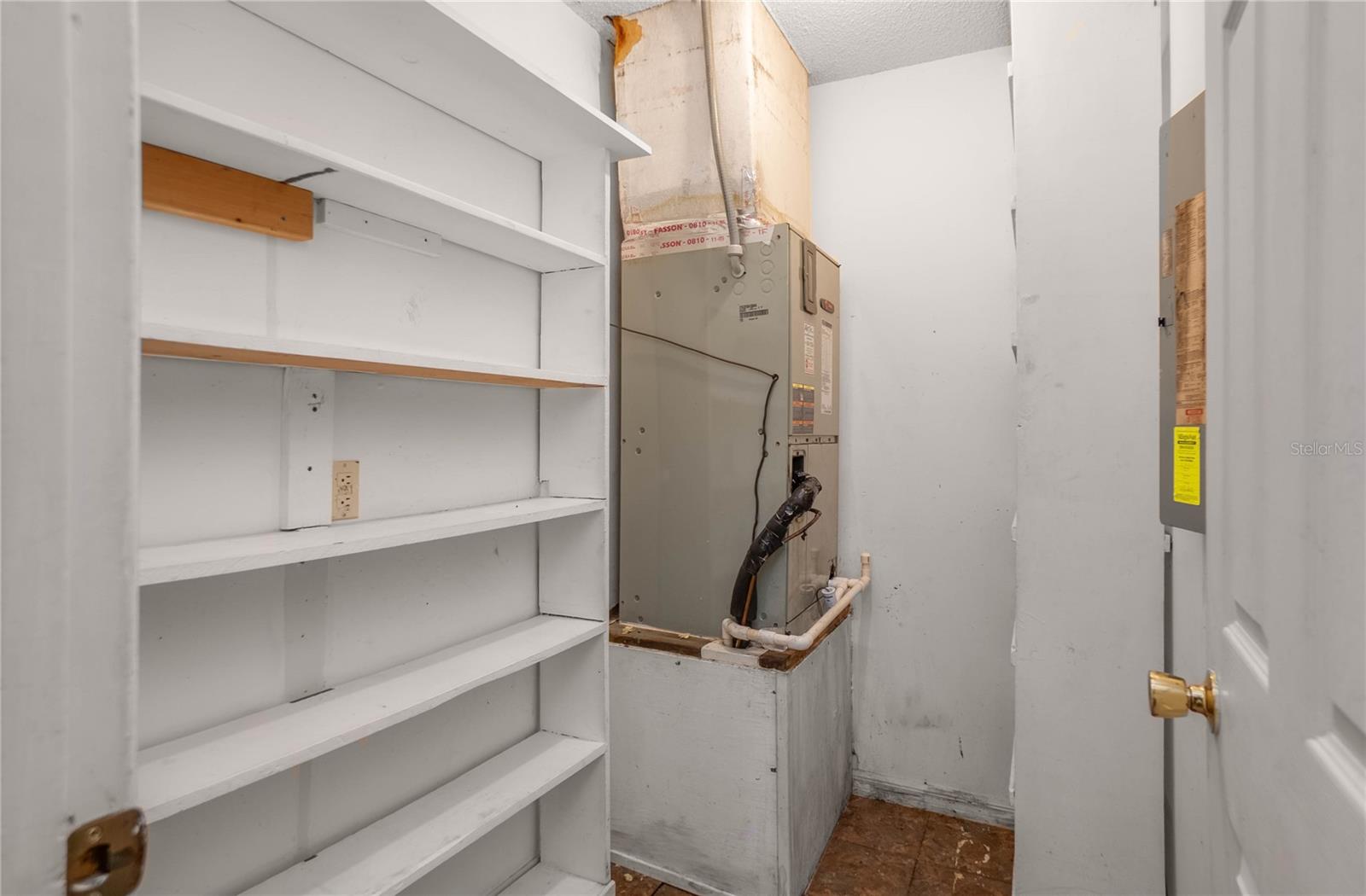 Image 15 of 31 For 4893 Old Floral City Road