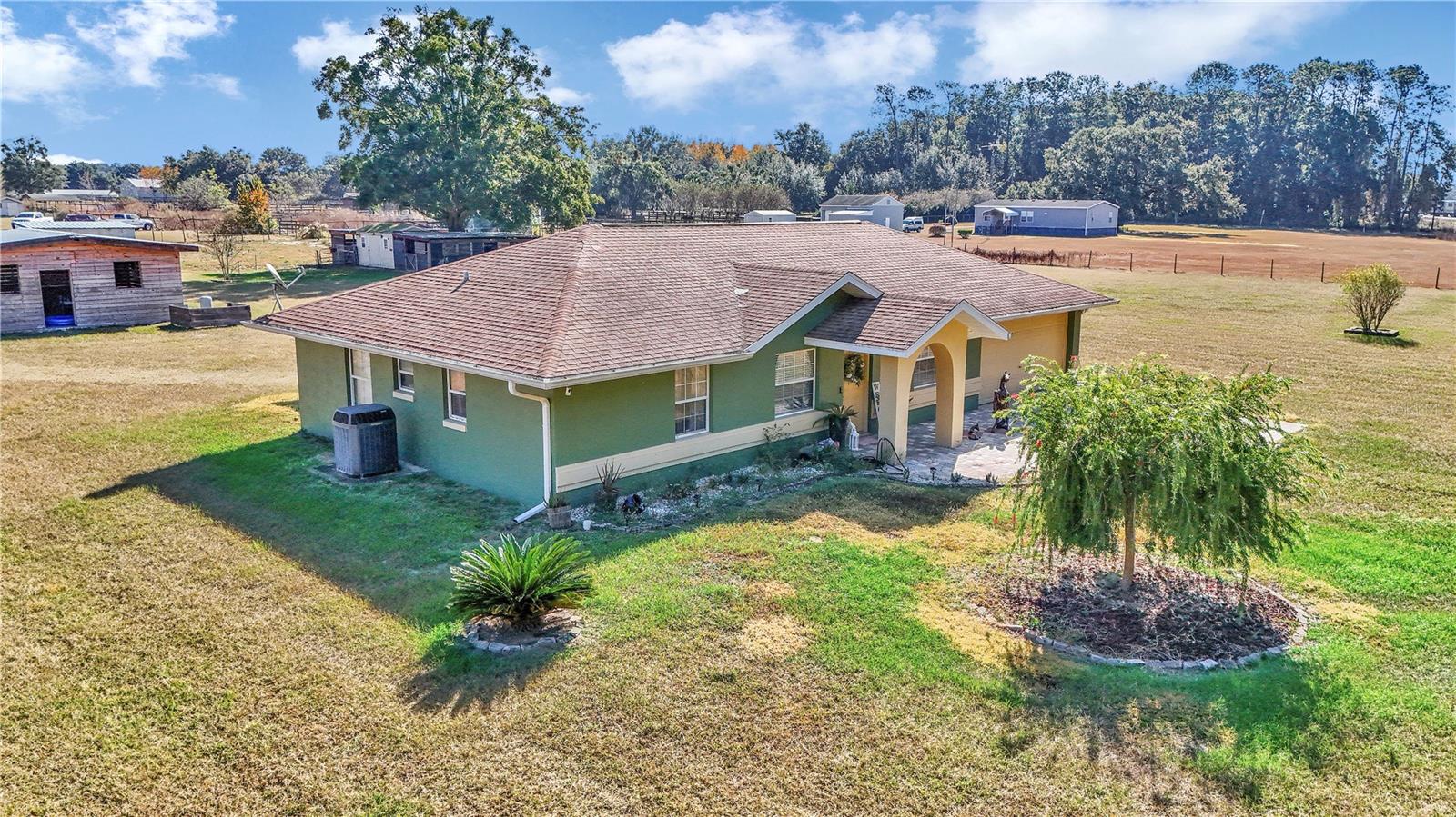 Details for 16391 Magnolia Avenue, SUMMERFIELD, FL 34491