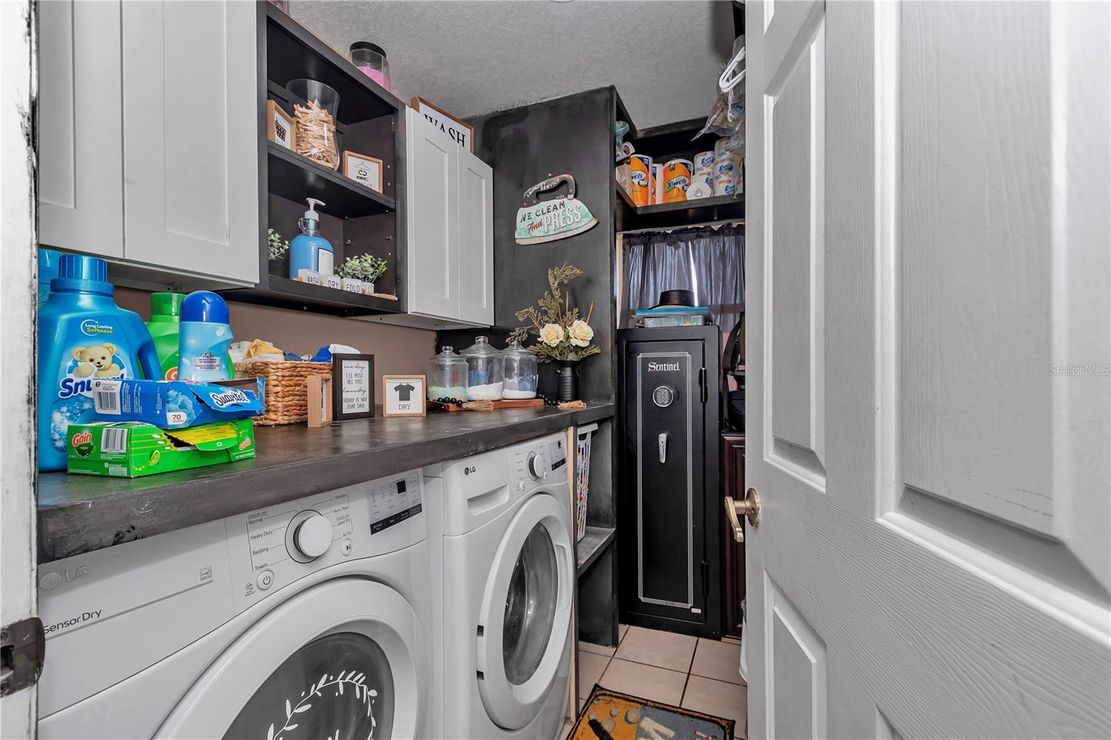 Image 30 of 54 For 16391 Magnolia Avenue