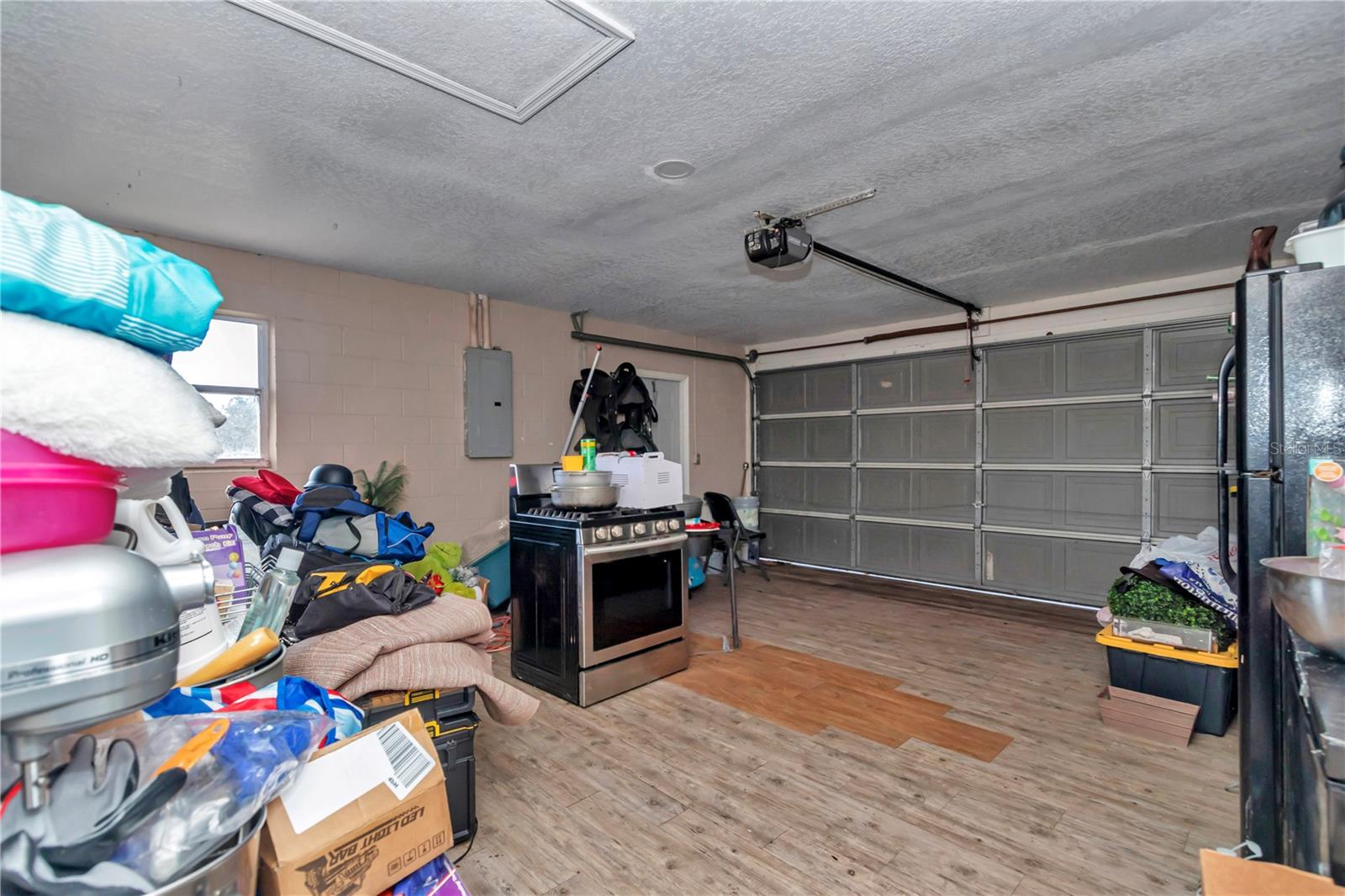 Image 31 of 54 For 16391 Magnolia Avenue