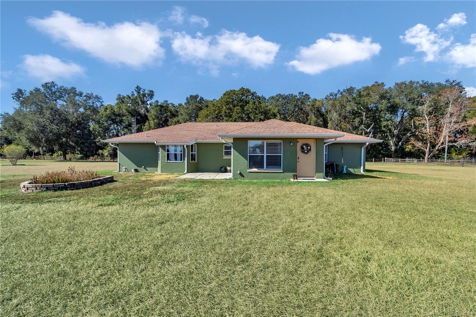 Image 36 of 54 For 16391 Magnolia Avenue