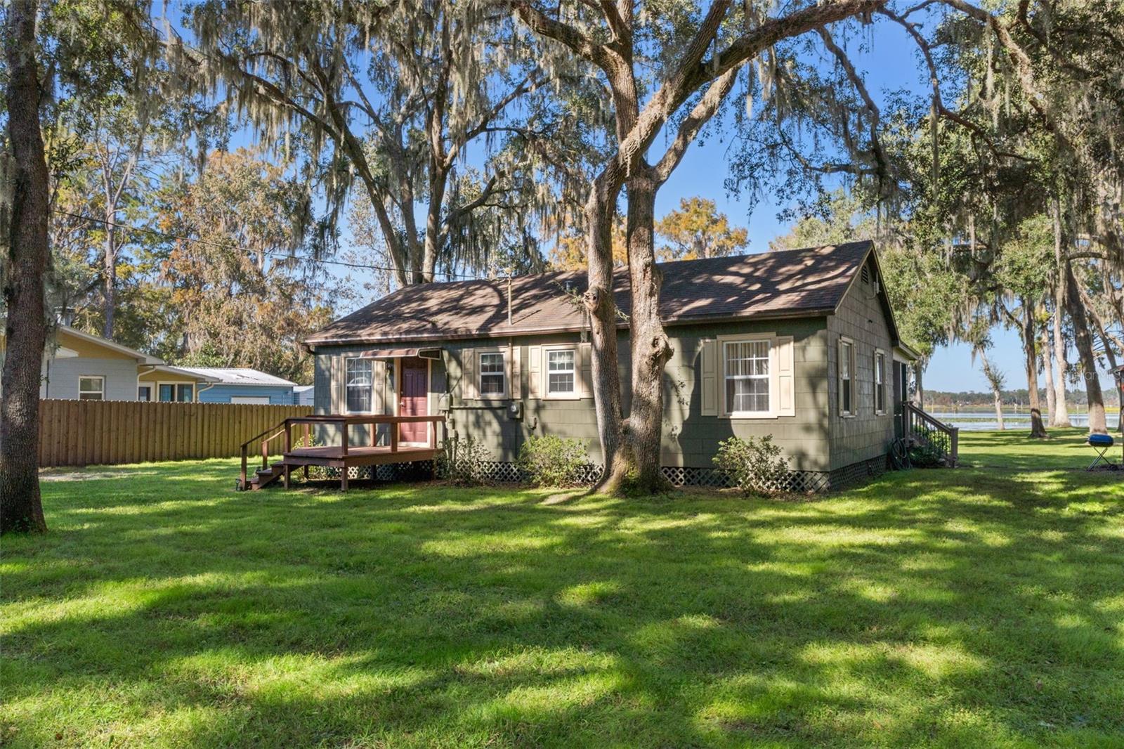 Image 26 of 50 For 6185 Riverbend Road