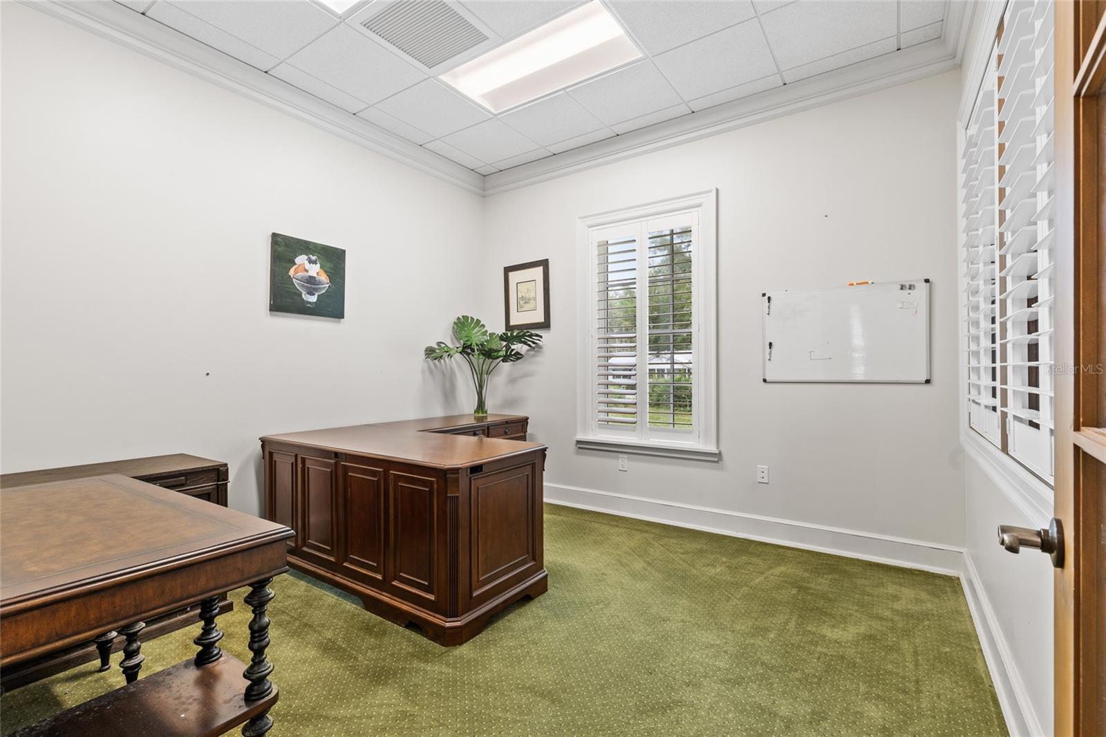 Image 26 of 47 For 130 Clyde Avenue