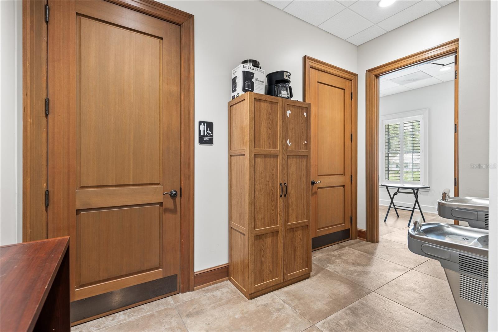 Image 31 of 47 For 130 Clyde Avenue