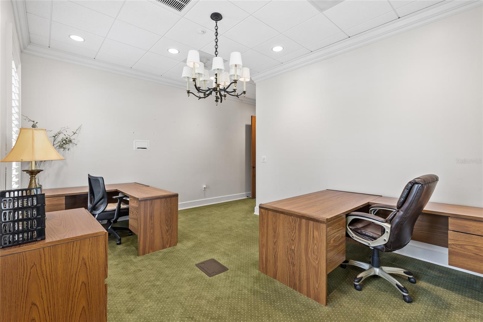 Image 33 of 47 For 130 Clyde Avenue