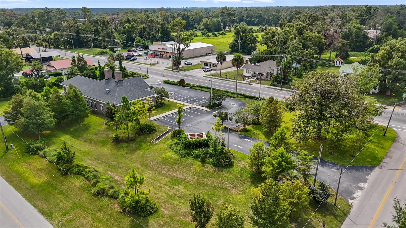 Image 45 of 47 For 130 Clyde Avenue