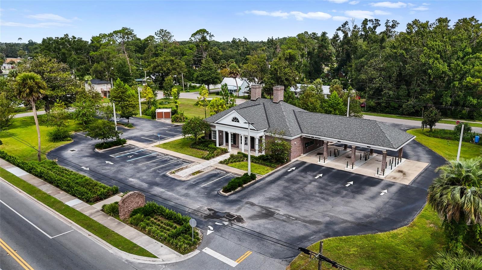 Image 9 of 47 For 130 Clyde Avenue