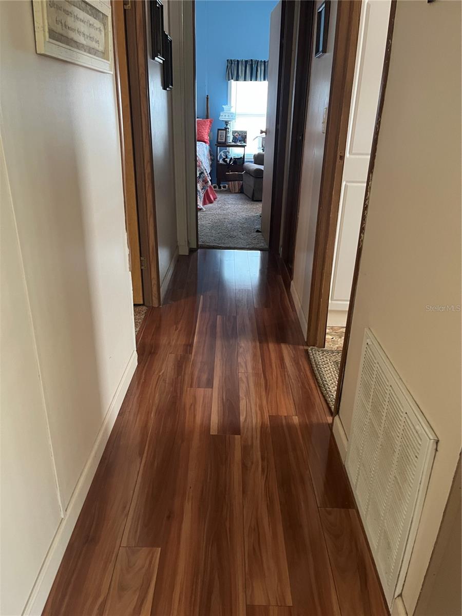 Image 12 of 26 For 13129 47th Court