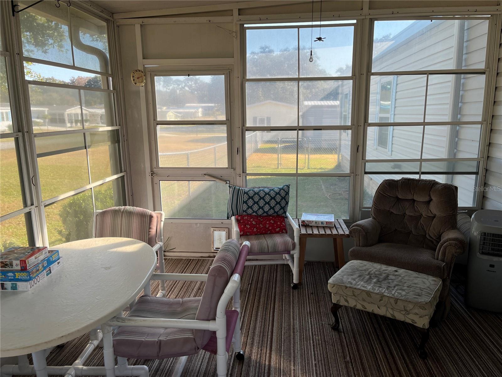 Image 14 of 26 For 13129 47th Court