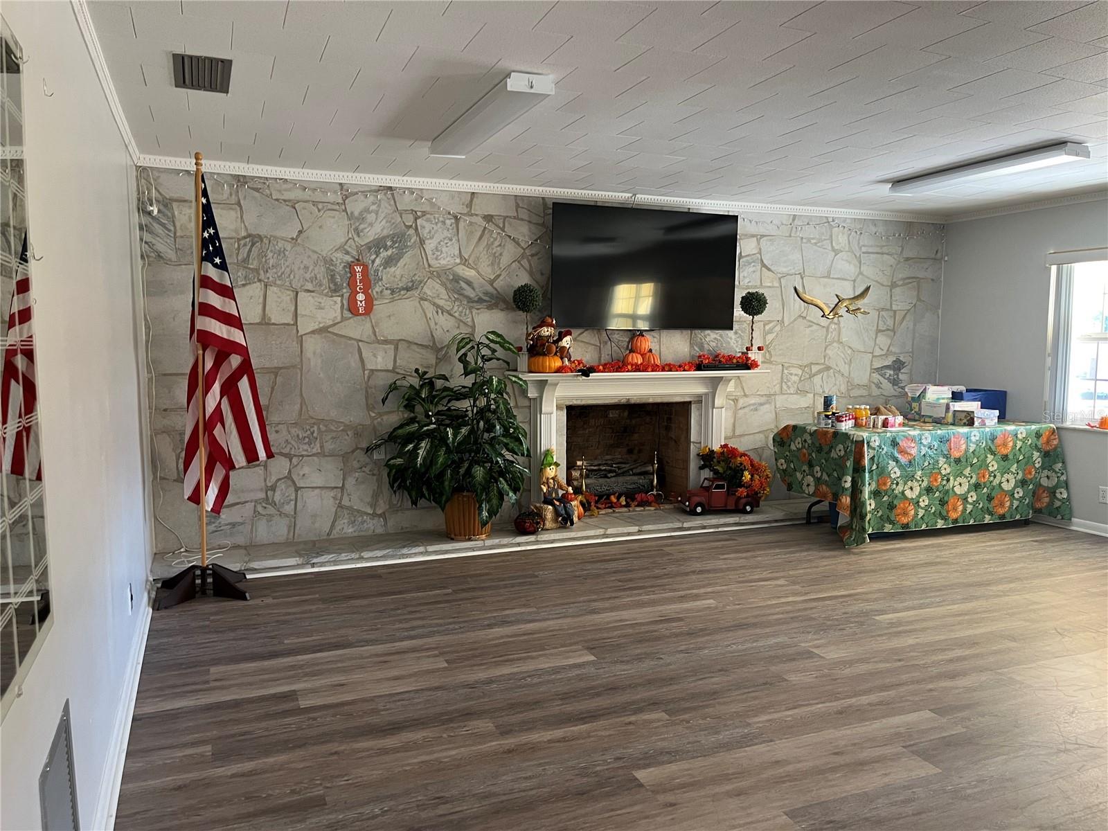 Image 24 of 26 For 13129 47th Court