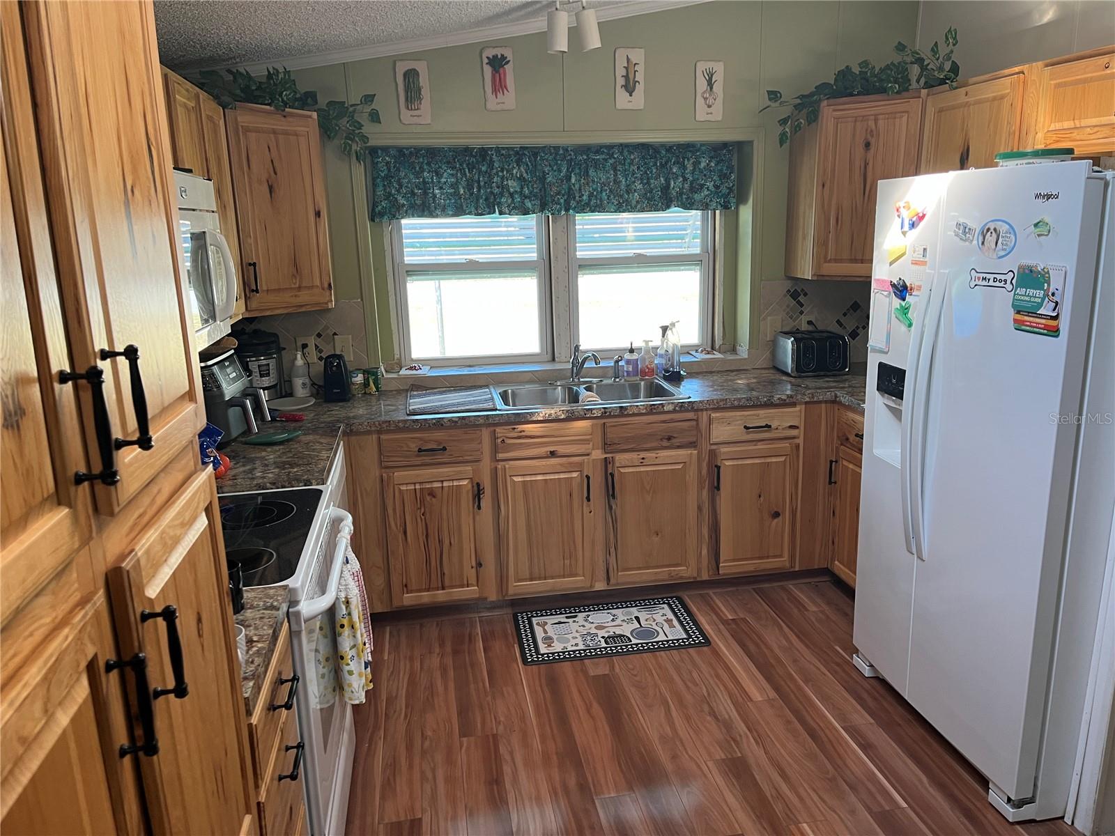 Image 3 of 26 For 13129 47th Court