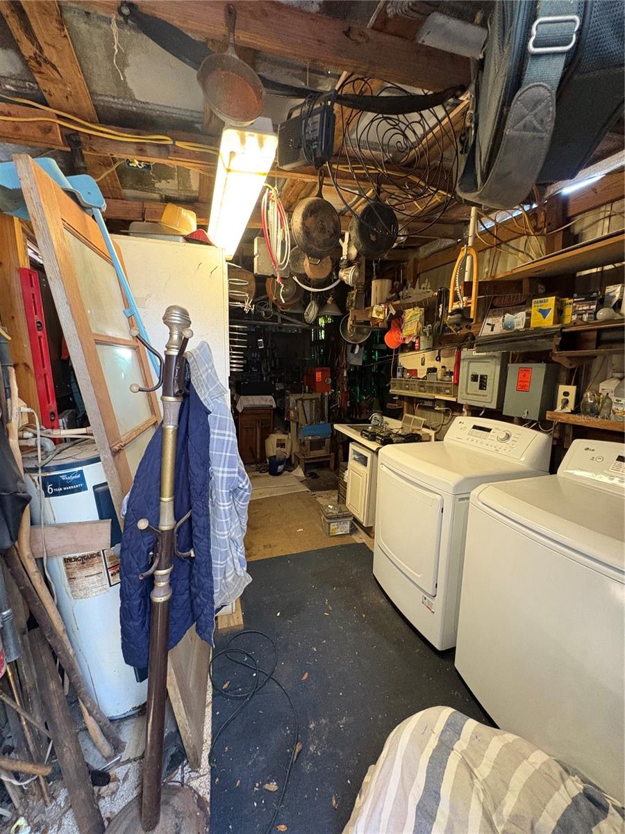 Image 18 of 32 For 24970 132nd Street