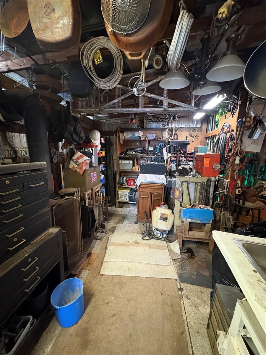 Image 19 of 32 For 24970 132nd Street