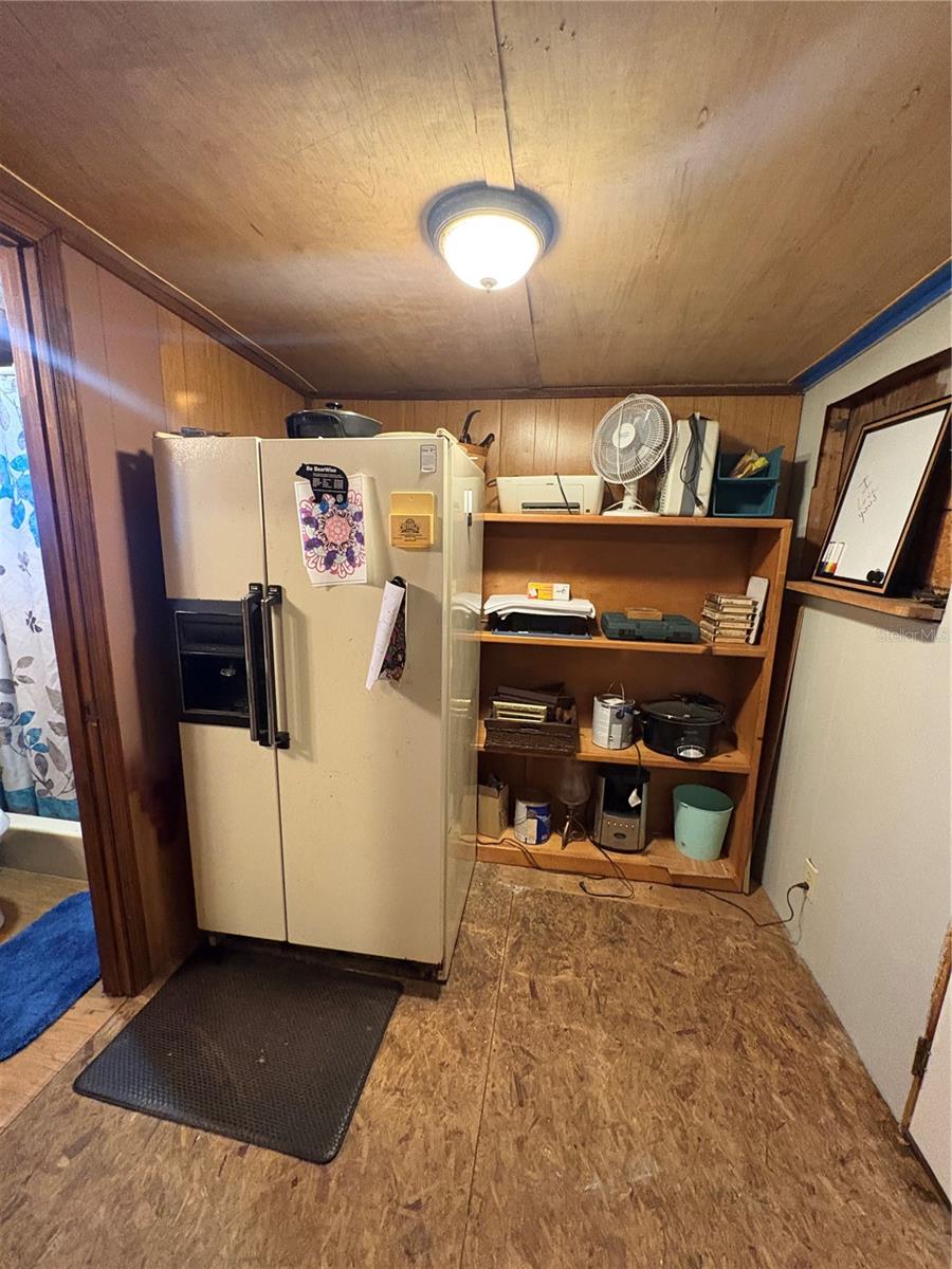 Image 26 of 32 For 24970 132nd Street