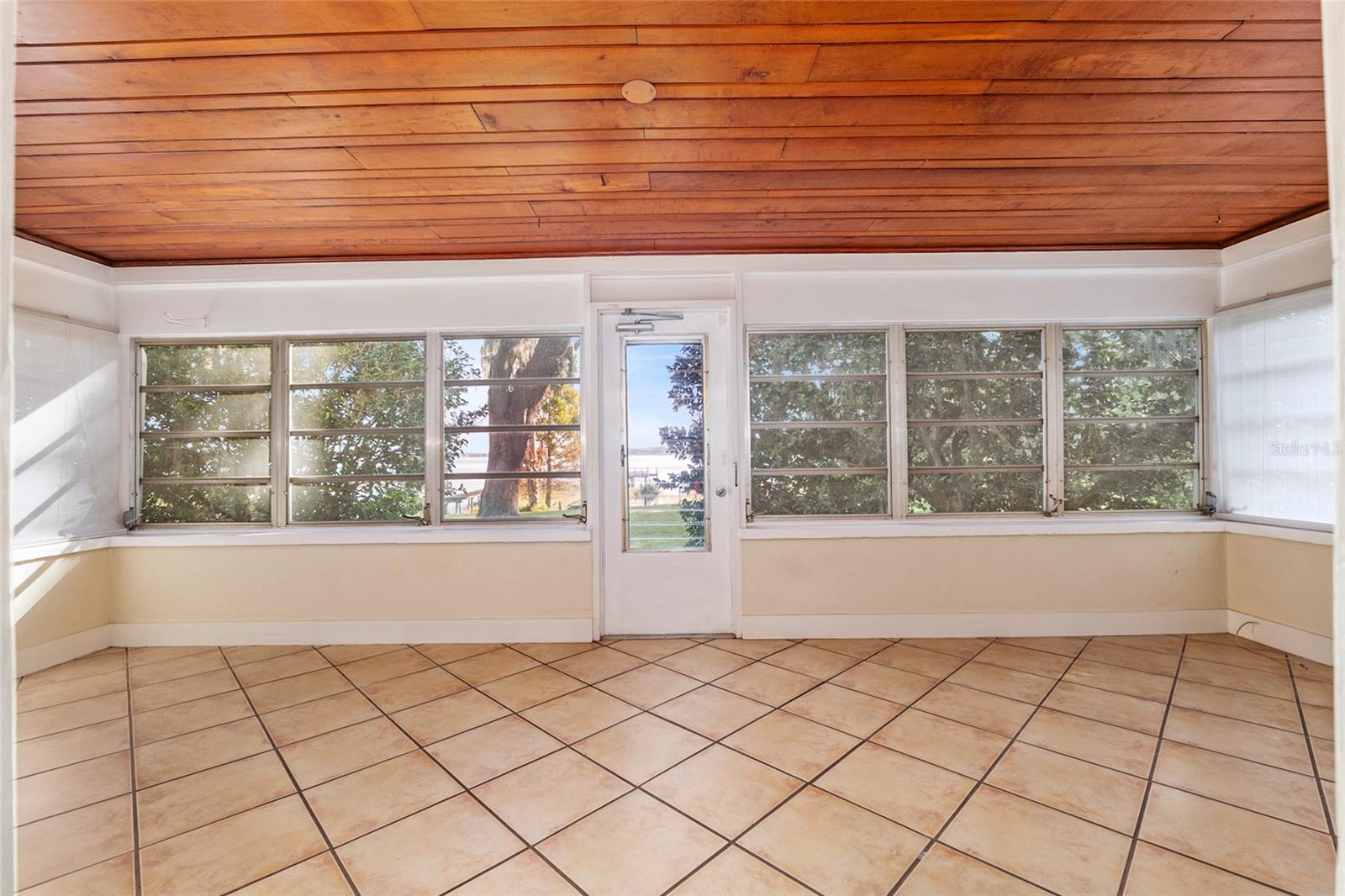 Image 31 of 78 For 15885 105th Terrace