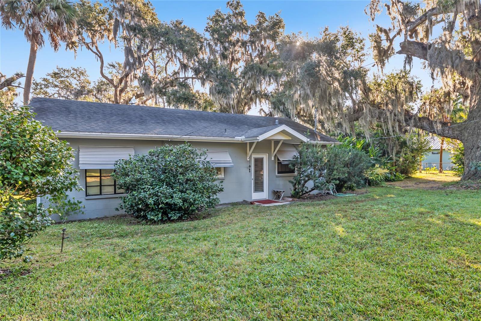 Image 37 of 78 For 15885 105th Terrace