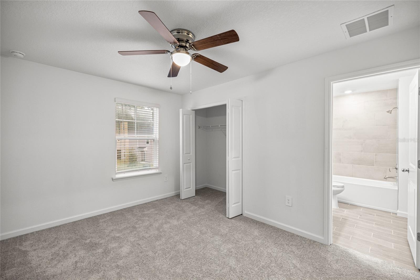 Image 23 of 29 For 3589 37th Court