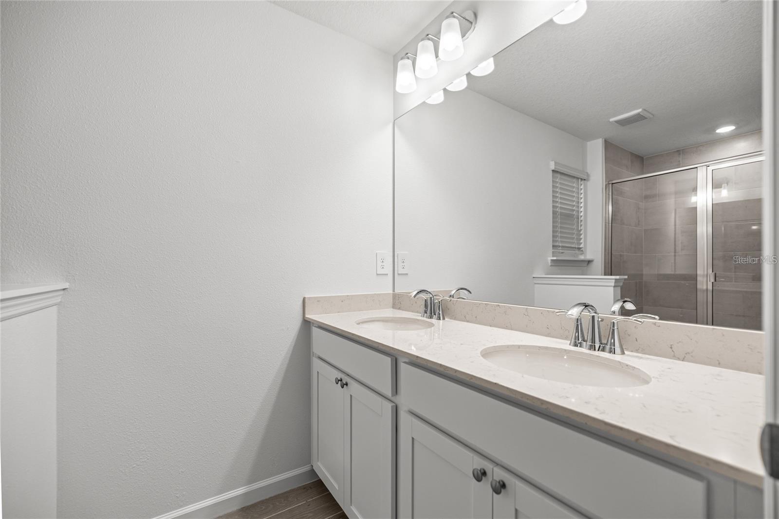 Image 9 of 29 For 3511 37th Court