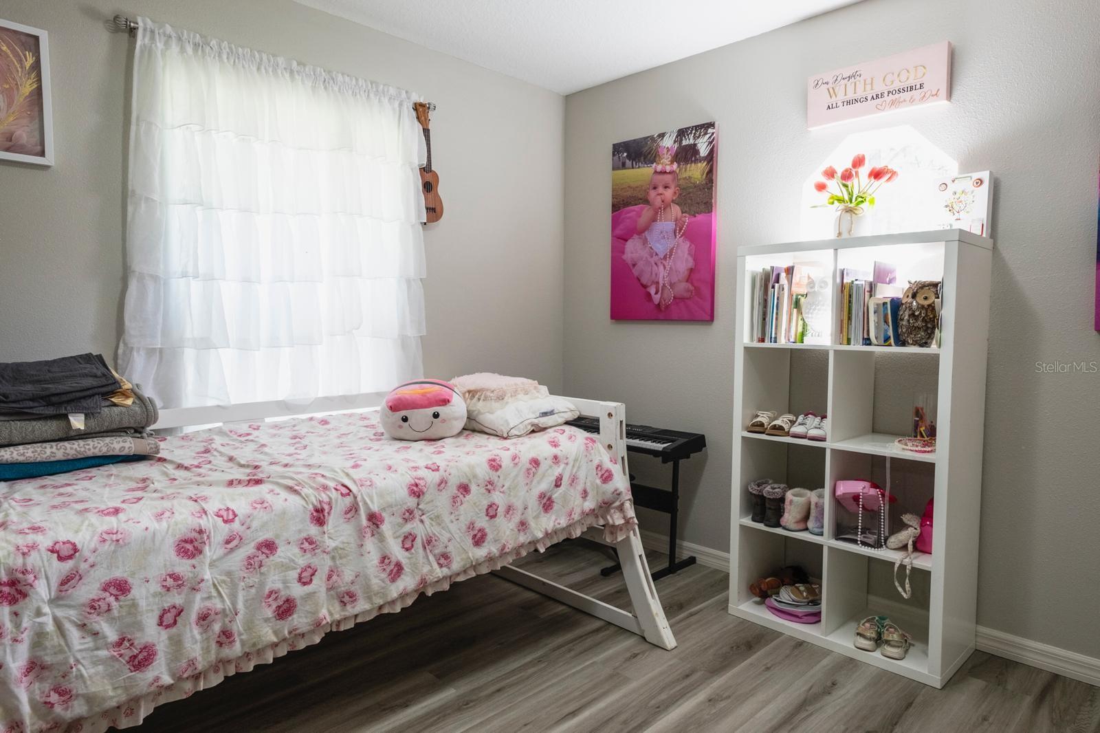 Image 11 of 28 For 12569 73rd Streets