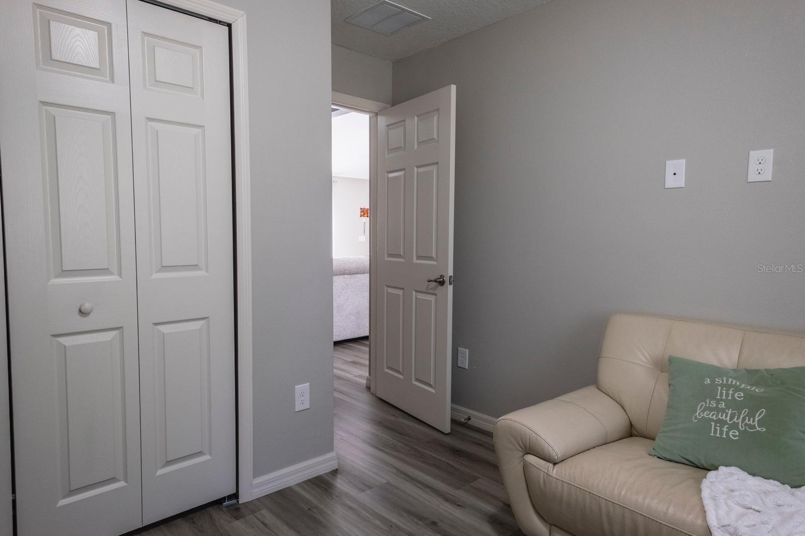 Image 15 of 28 For 12569 73rd Streets