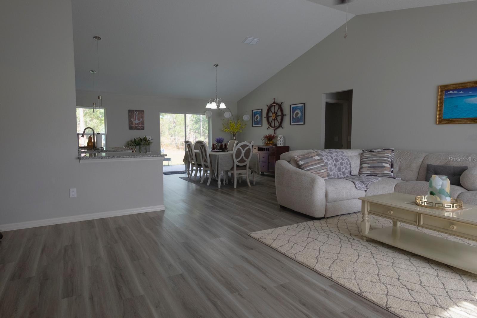 Image 5 of 28 For 12569 73rd Streets