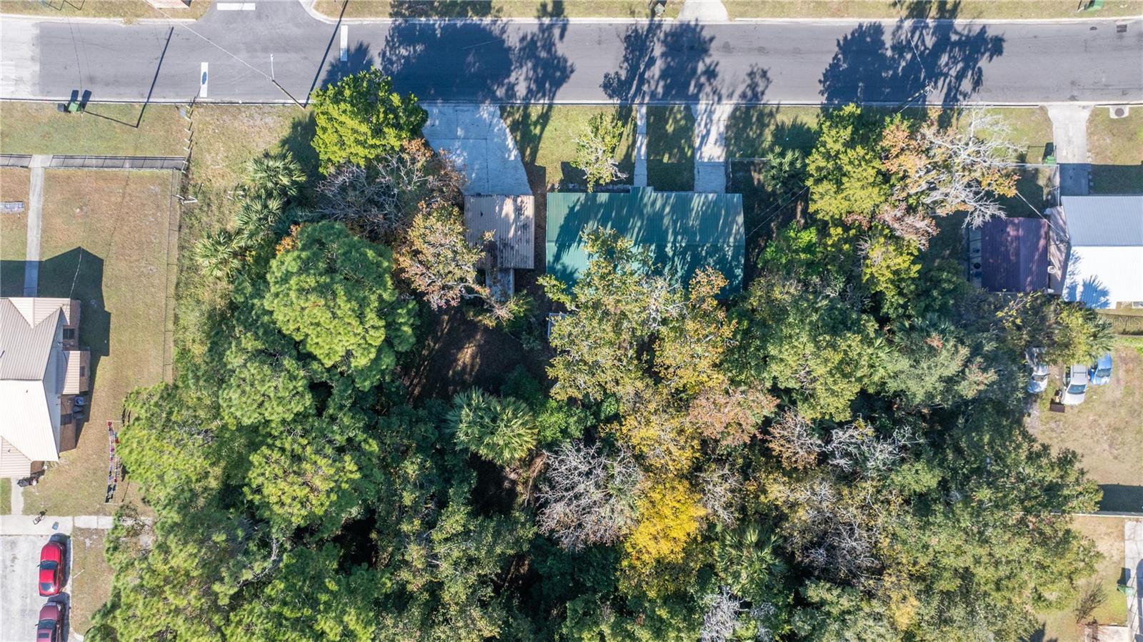 Image 26 of 33 For 1915 Bronson Street