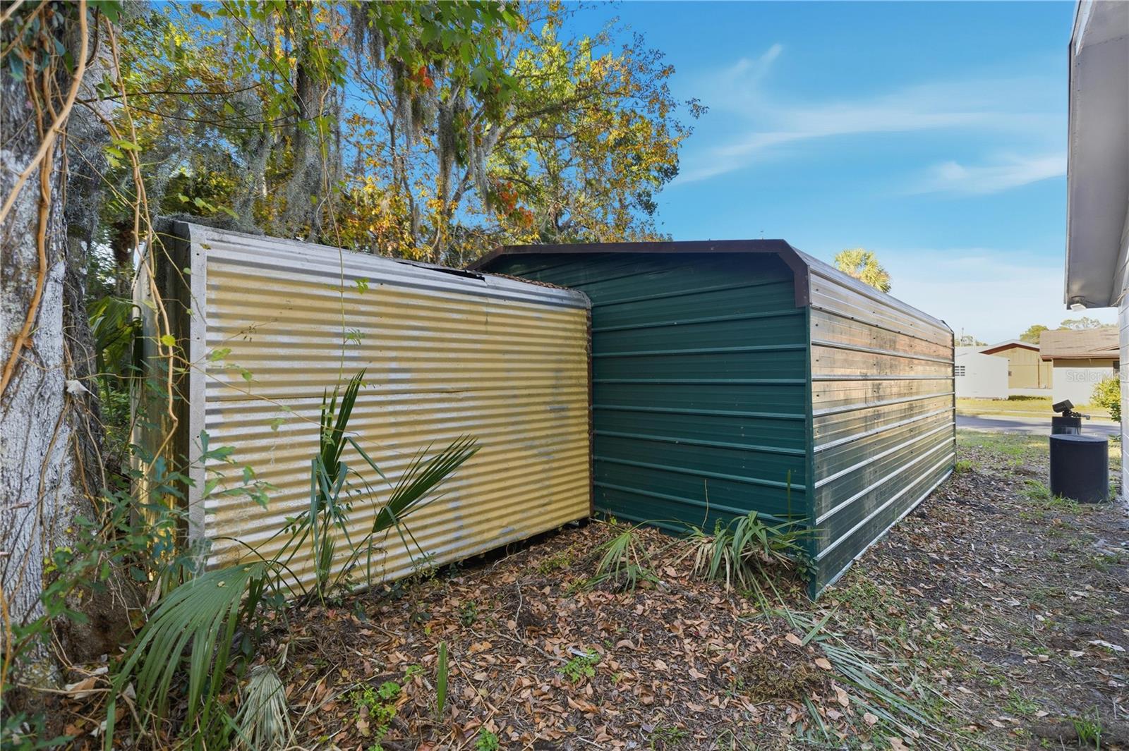 Image 33 of 33 For 1915 Bronson Street